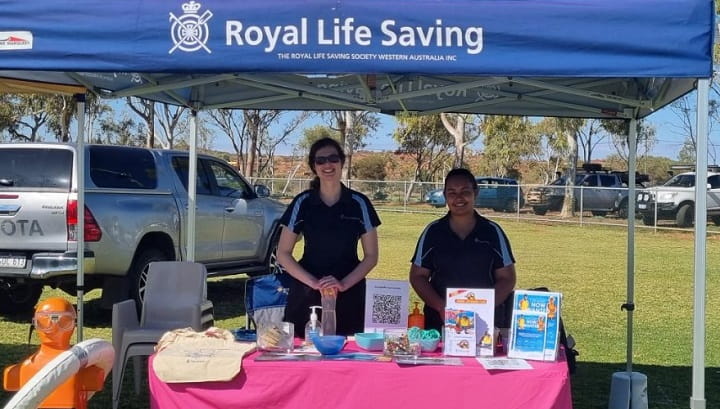 Georgia Eaton and Pida Bule-Turner at the Murchison Expo