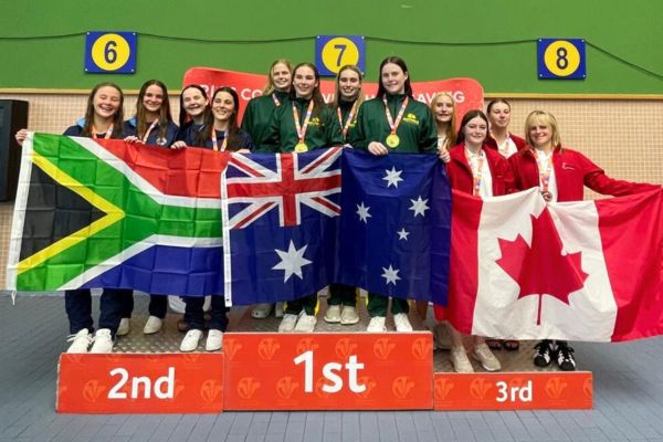 Development Women's 4x25m Manikin Relay