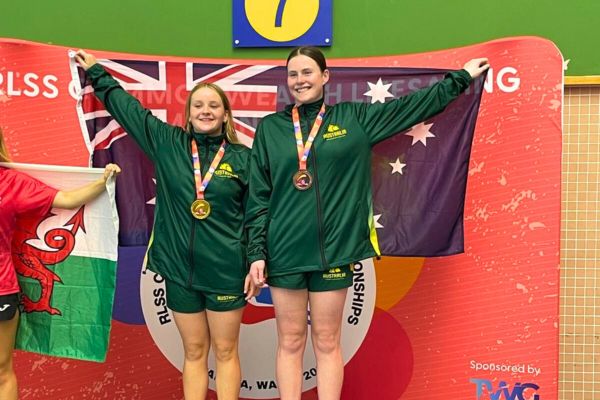 Eleanor Flowers [Gold] Development 200m Obstacles
